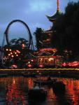 Tivoli Kopenhagen bei Nacht